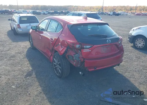 2018 Mazda Mazda3 Grand Touring z USA, uszkodzony, nr VIN 3MZBN1M35JM243383